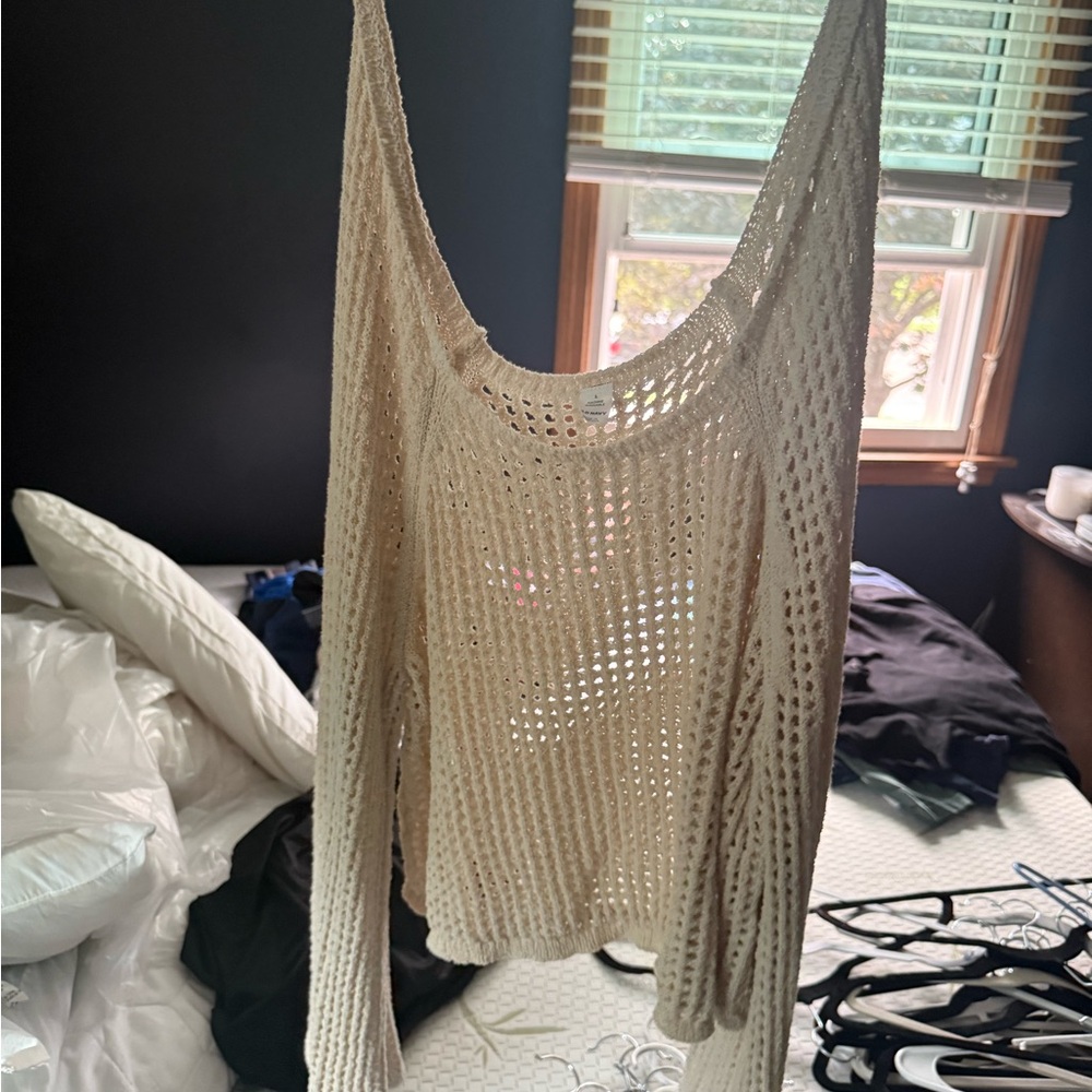 Old Navy Off-White Knit Sweater